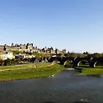 Du Soleil Le Terminus Отель