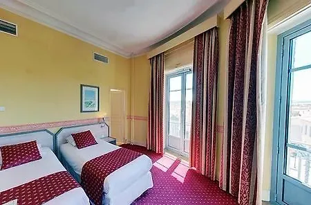 Du Soleil Le Terminus 4* Καρκασόν