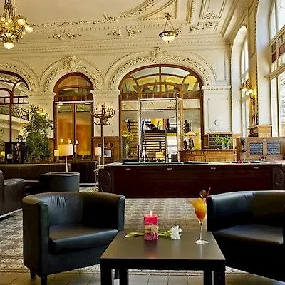 Du Soleil Le Terminus Hotel