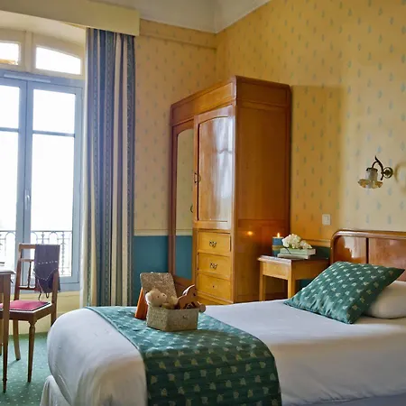 Du Soleil Le Terminus Hotel