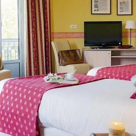 Du Soleil Le Terminus Hotel