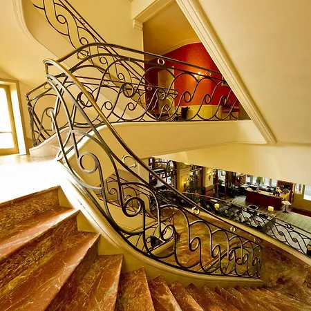 Du Soleil Le Terminus