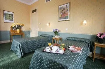 Du Soleil Le Terminus 4*